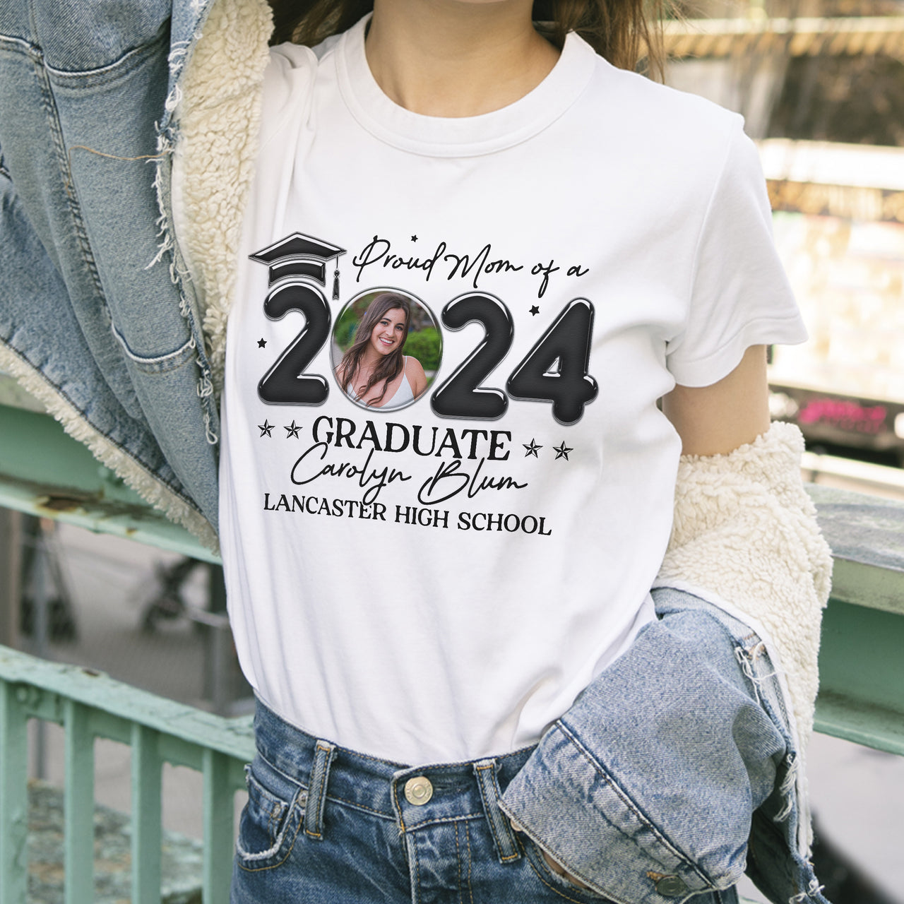 Personalized T-shirt - Graduation Keepsake Gift - Balloon Style Proud Mom Dad Of A 2024 Graduate Photo Merchize