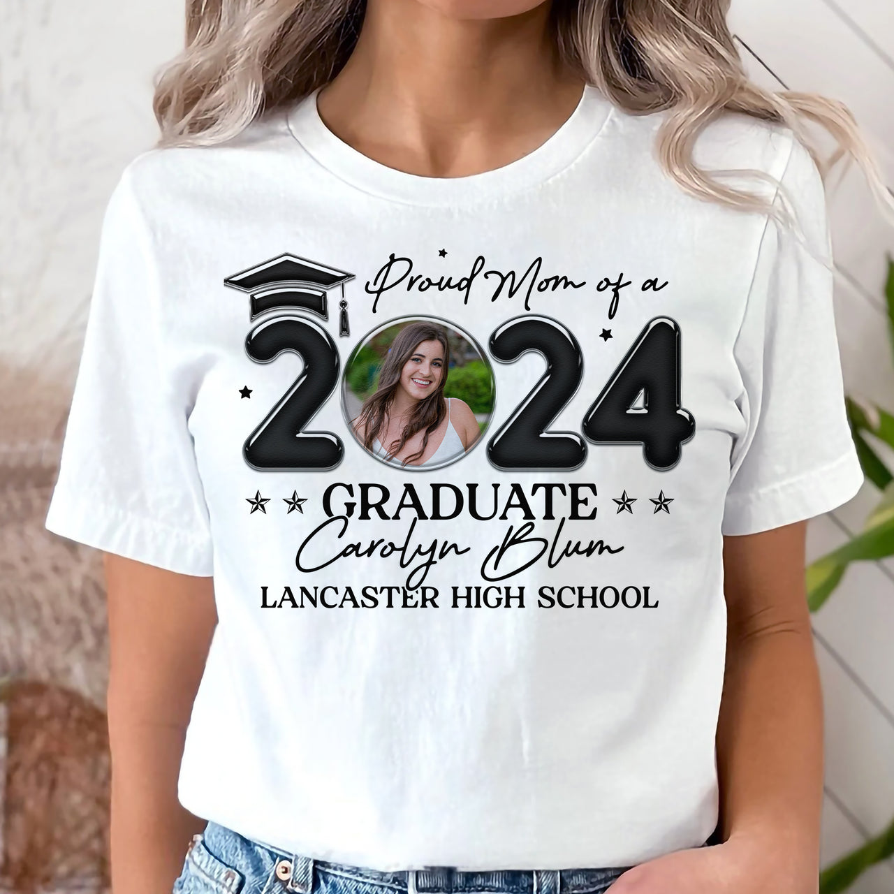 Personalized T-shirt - Graduation Keepsake Gift - Balloon Style Proud Mom Dad Of A 2024 Graduate Photo Merchize