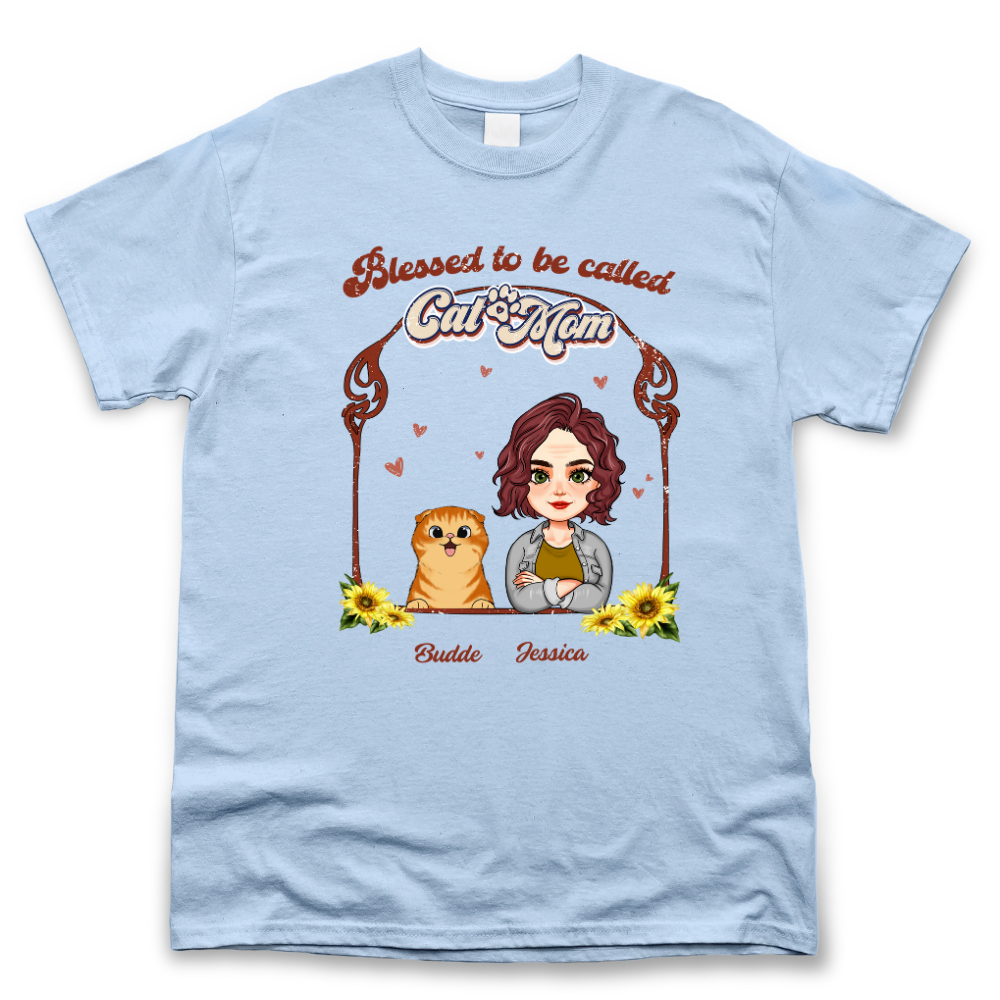 Personalized Vintage Dog Cat Mom Happy Mother's Day T-shirt, Gift For Pet Lovers Merchize