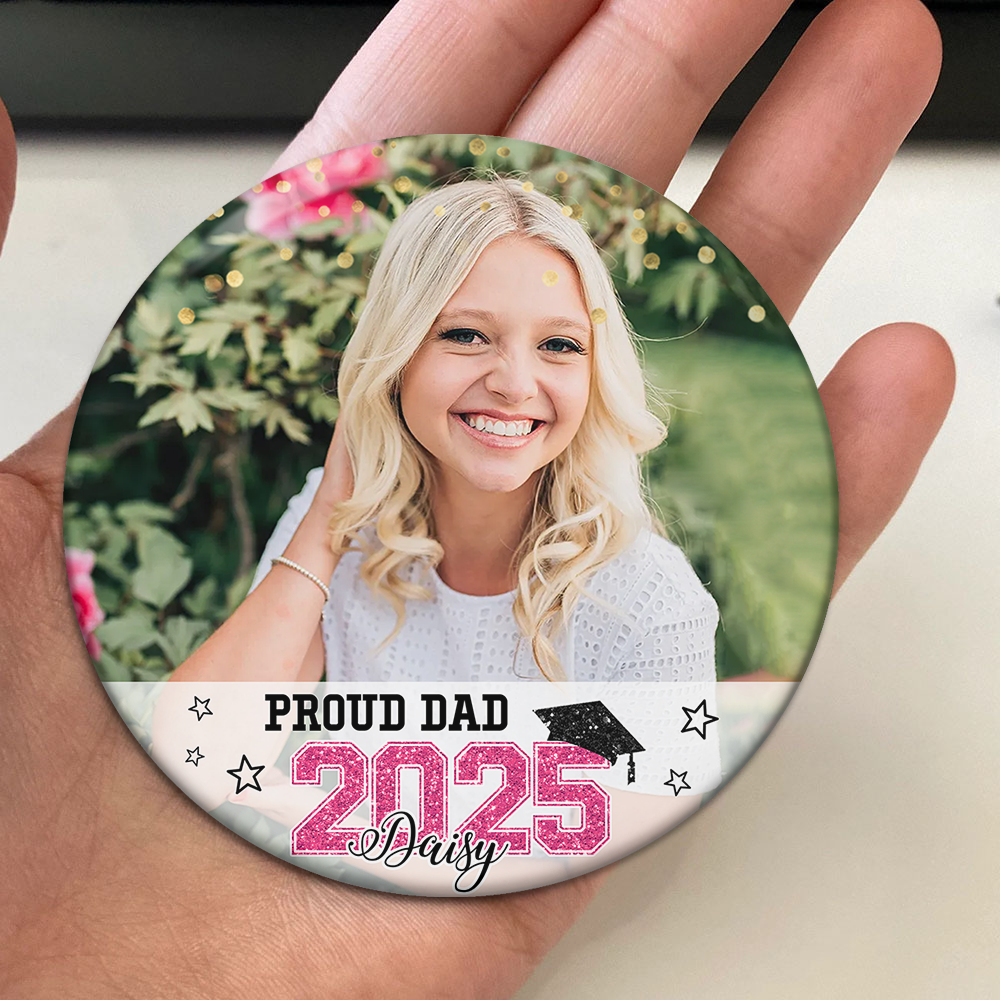 Custom Photo Proud Mom 2025 Graduation Badge Pin Button, Graduation Gift