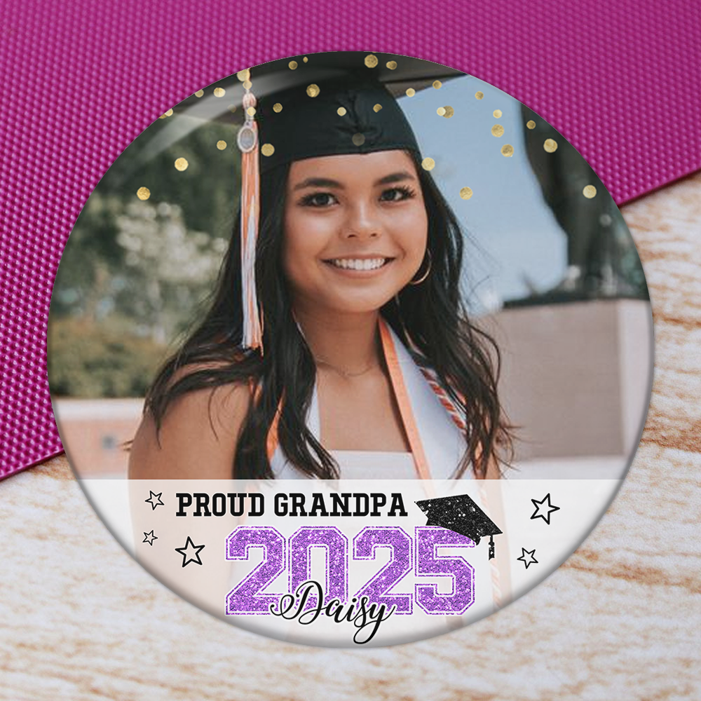 Custom Photo Proud Mom 2025 Graduation Badge Pin Button, Graduation Gift