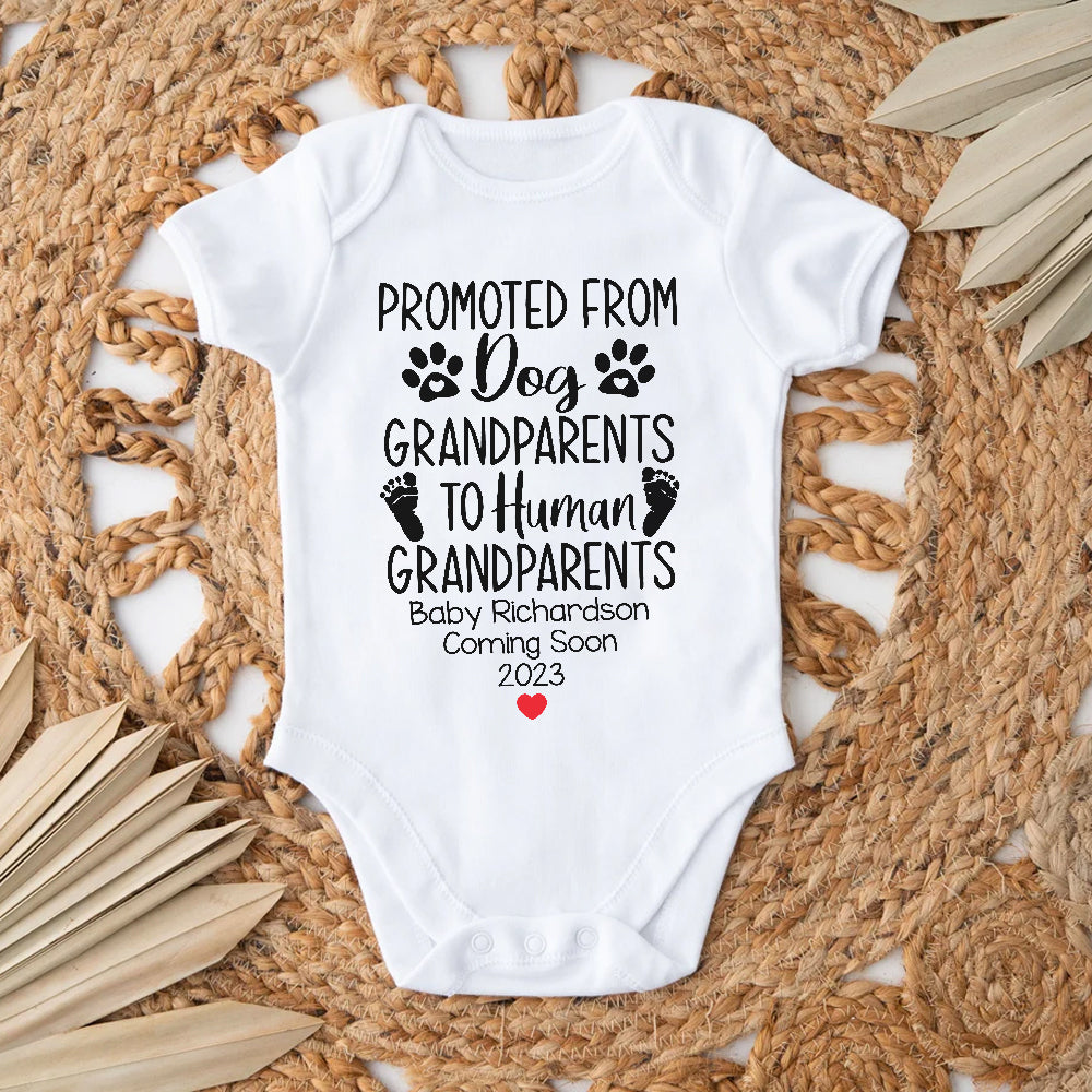  Your Christmas Gift Is On The Way Onesie, Christmas Baby  Announcement Onesie, Custom Chritmas Pregnancey Announcement Onesie, New  Baby Arriving Announcement Onesie, Personalized Baby Announcement Onesie :  Clothing, Shoes & Jewelry